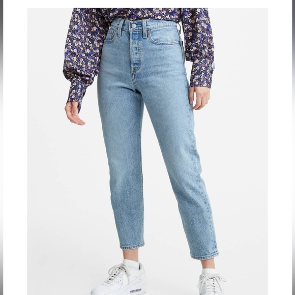 Levi WEDGIE STRAIGHT FIT WOMEN'S JEANS - Picture 1 of 6